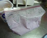 冷凍保存袋で！フローズンヨーグルトw作り方4写真