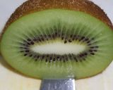 調理師が教えるキウイの飾り切り作り方4写真