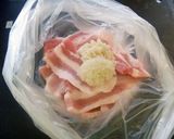 豚バラ肉で作るネギ塩麹豚丼作り方1写真