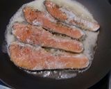鮭のムニエルは薄力粉を落ち着かせて作り方4写真
