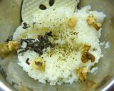 胡桃・枝豆と　ハーブ塩・塩昆布の混ぜご飯作り方2写真