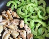 ゴーヤと豆腐と鳥肉の炒め物作り方3写真
