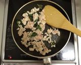 家でタイ料理 ガパオ(鶏挽肉バジル炒め)作り方3写真