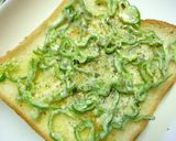 ピーマンと塩昆布のバジル風味トースト作り方3写真