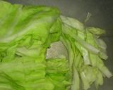 鶏とｷｬﾍﾞﾂの甘辛酢みそ作り方2写真