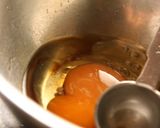 鉄フライパンで作るイカの塩辛入り卵焼き作り方3写真