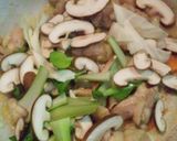 冷蔵庫整理☆野菜たっぷり!麻婆春雨♪作り方3写真