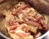 豚バラ肉とセロリのハチミツ生姜炒め。作り方4写真