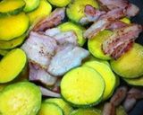 ズッキーニとスルメイカのオリーブ炒め作り方1写真