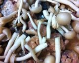 パパでもできる☆鯖缶としめじのアヒージョ作り方2写真