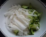 やみつき☆大根のツナマヨ昆布サラダ作り方1写真