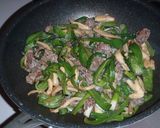 ピーマンと牛肉の塩麹炒め作り方3写真