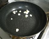 豆苗と厚揚げの豆板醤炒め作り方5写真