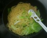 お手軽★キャベツとウィンナのランチパスタ作り方12写真
