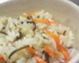 マヨ味de簡単♪塩昆布とツナ炊き込みご飯作り方5写真
