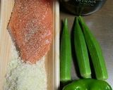鮭とオクラとピーマンの、パン粉グリル焼き作り方1写真