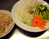 棒棒鶏の材料を使って炒め棒棒鶏丼作り方1写真