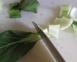 塩昆布の風味♪青梗菜とベーコンのスープ作り方1写真