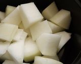 簡単♪冬瓜トマト味噌スープ作り方1写真