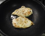 チキンソテーにんにくトマトソース作り方4写真