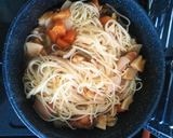 余った酢豚でナポリタン風パスタ作り方4写真