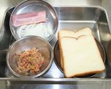 焼飯の素で驚きのピザトースト!!作り方1写真