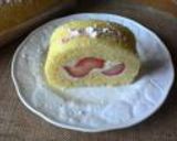 ふわふわ　イチゴのロールケーキ作り方10写真