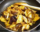茄子とシメジのバジル風味炒め♪作り方7写真