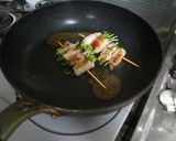 素敵な発想、豆苗の豚バラ肉巻き作り方6写真