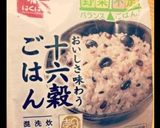 十六穀ごはんの梅おかかおにぎり作り方1写真