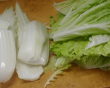 白菜とかにかまぼこの辛子マヨネーズ和え作り方1写真