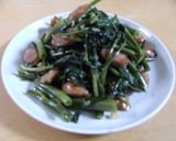 簡単！空芯菜とソーセージ炒め作り方4写真