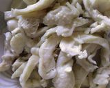 簡単！梅風味　和え物みたいな鶏皮サラダ　作り方6写真