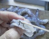 海老チリ(尻尾を綺麗に向く写真付き)作り方5写真