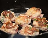 お弁当に♪塩麹で豚こまの紫蘇だんご作り方2写真