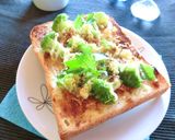 もろみ味噌とブロッコリーの大葉トースト作り方5写真