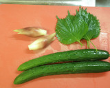 顆粒だしで作る胡瓜と茗荷の浅漬け作り方1写真