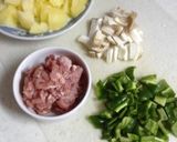 豚肉とポテトのミートソース焼き餃子カップ作り方1写真