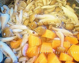 白だし♪　肉ジャガ風　肉なし野菜の煮物作り方2写真