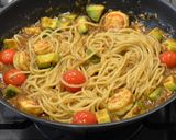 ✽海老＆アボカド＆トマトのカレーパスタ✽作り方7写真