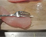 鶏ささみと梅きゅうりのソテー✩作り方1写真