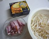 もやしとベーコンのバター醤油炒め♫作り方1写真