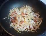 もやしとベーコンのバター醤油炒め♫作り方3写真