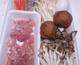 きのこ、たっぷり月見そば・鶏肉入り作り方1写真