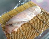 鶏のムネ肉で大葉と梅肉ロール作り方6写真