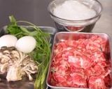 すき焼き風牛肉としめじの卵とじ。作り方1写真