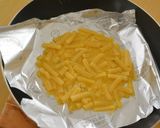 きんぴらごぼうのせ おつまみチーズピザ♪作り方5写真