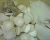簡単！卵とエリンギのやさしいスープ作り方1写真