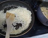 お店の味!きのこと海老のチーズリゾット作り方5写真