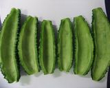 ご飯のお供に⭐苦み薄らぐゴーヤの炒め物♪作り方1写真